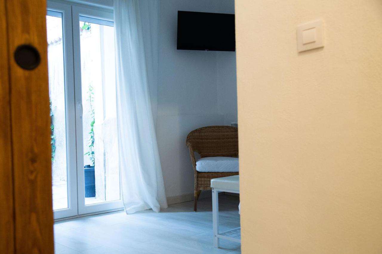 Preciosa Casa Con Jardin "Casa Gaston" Apartment อลามา เด อรากอน ภายนอก รูปภาพ
