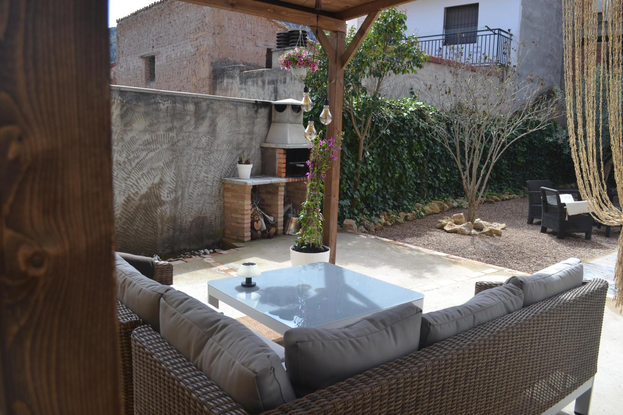 Preciosa Casa Con Jardin "Casa Gaston" Apartment อลามา เด อรากอน ภายนอก รูปภาพ